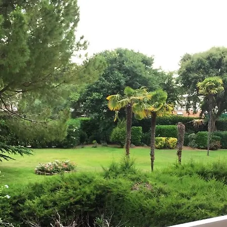 Lejlighed Superbe Avec Piscine Et Tennis