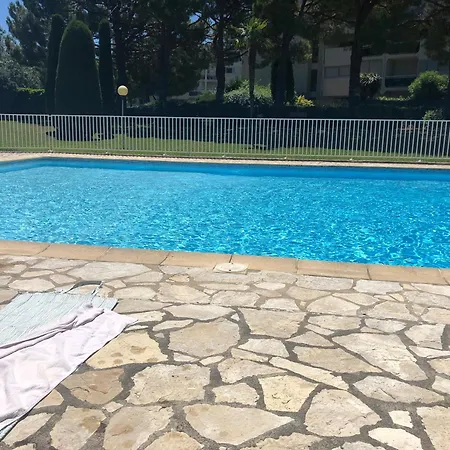 Superbe Avec Piscine Et Tennis