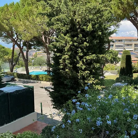 Superbe Avec Piscine Et Tennis *