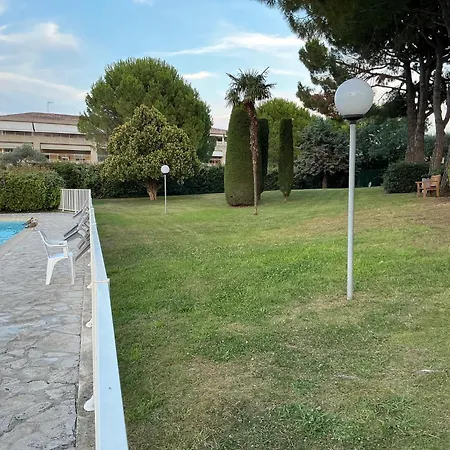 Superbe Avec Piscine Et Tennis Lejlighed *