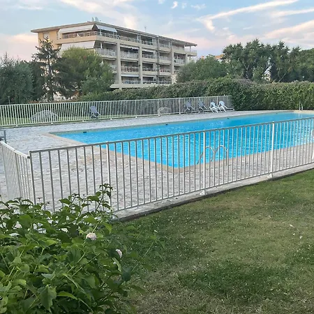 Superbe Avec Piscine Et Tennis *